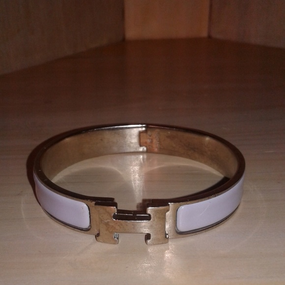 Hermes Jewelry - Authentic Hermes Clic Clac Lilac Purple GM Cuff